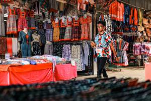 BIB: 
                            <button type="button" onclick="openModal(25388598)" class="btn btn-primary btn-sm float-right btn-popup" data-toggle="modal" data-target=".modal-high-quality">
                        <i class="fas fa-shopping-cart"></i> Add to Cart
                    </button>
                                            <button type="button" onclick="isThisMe(25388598, true)" class="btn btn-success btn-sm float-right btn-popup btn-isme hidden" data-toggle="tooltip" data-placement="bottom" title="นี่คือรูปของคุณใช่ไหม คลิกที่นี่เพื่อเอาเข้าอัลบั้ม">
                        <i class="fas fa-plus"></i> Add to album
                    </button>
                    <button type="button" onclick="isThisMe(25388598, false)" class="btn btn-warning btn-sm float-right btn-popup btn-isnotme hidden">
                        <i class="fas fa-ban"></i> Remove from album
                    </button>